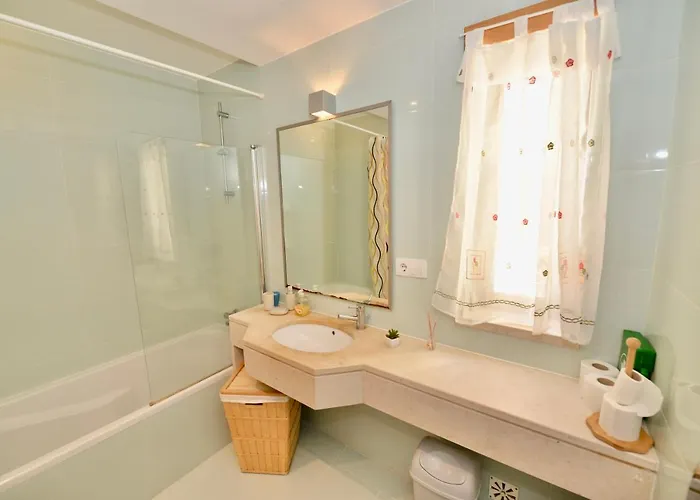 Silver - For 4 Guests 150m From Apartmán