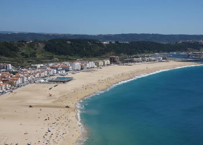 Silver - For 4 Guests 150m From