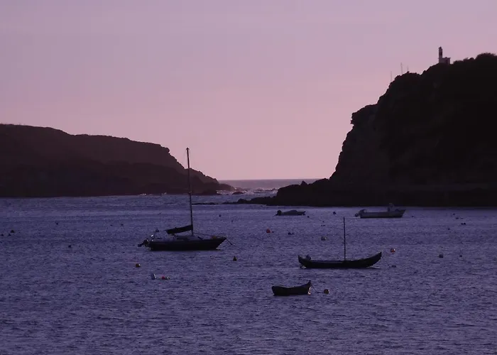 Silver - For 4 Guests 150m From *