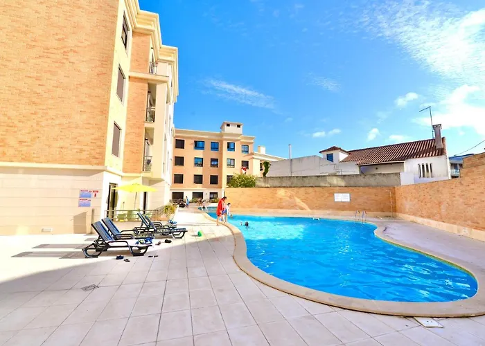 Silver - For 4 Guests 150m From São Martinho do Porto