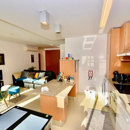Silver - For 4 Guests 150m From Διαμέρισμα *