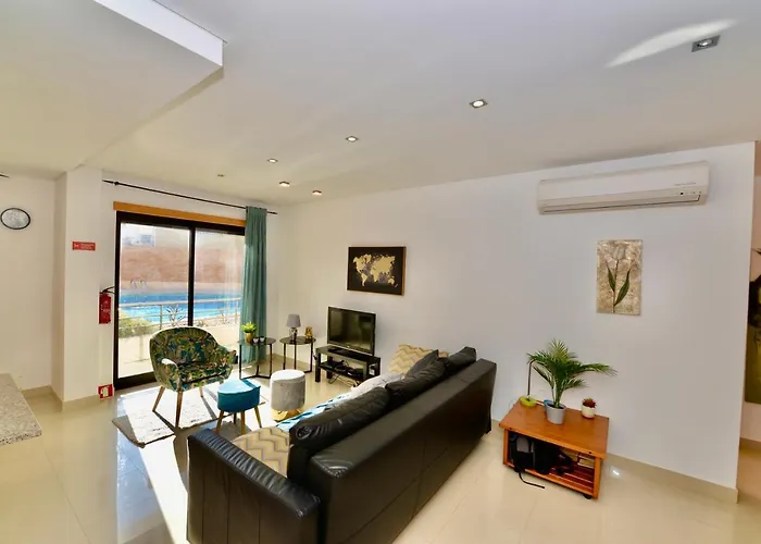 Appartamento Silver - For 4 Guests 150m From *