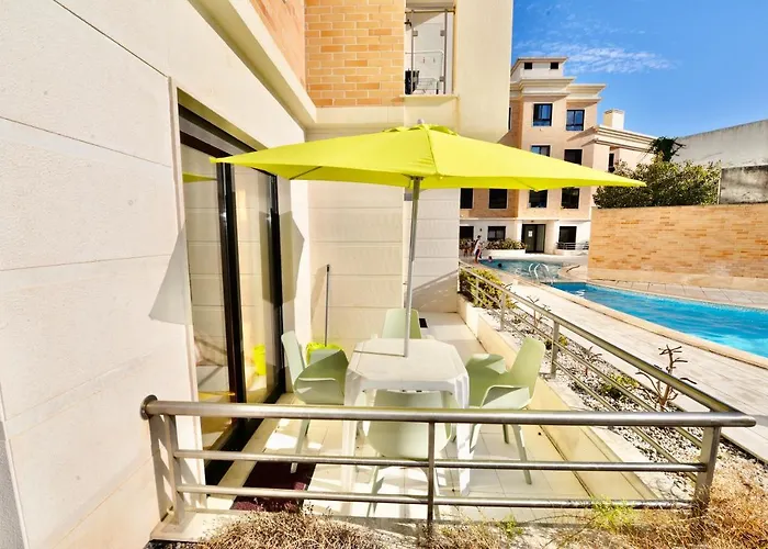 Silver - For 4 Guests 150m From São Martinho do Porto